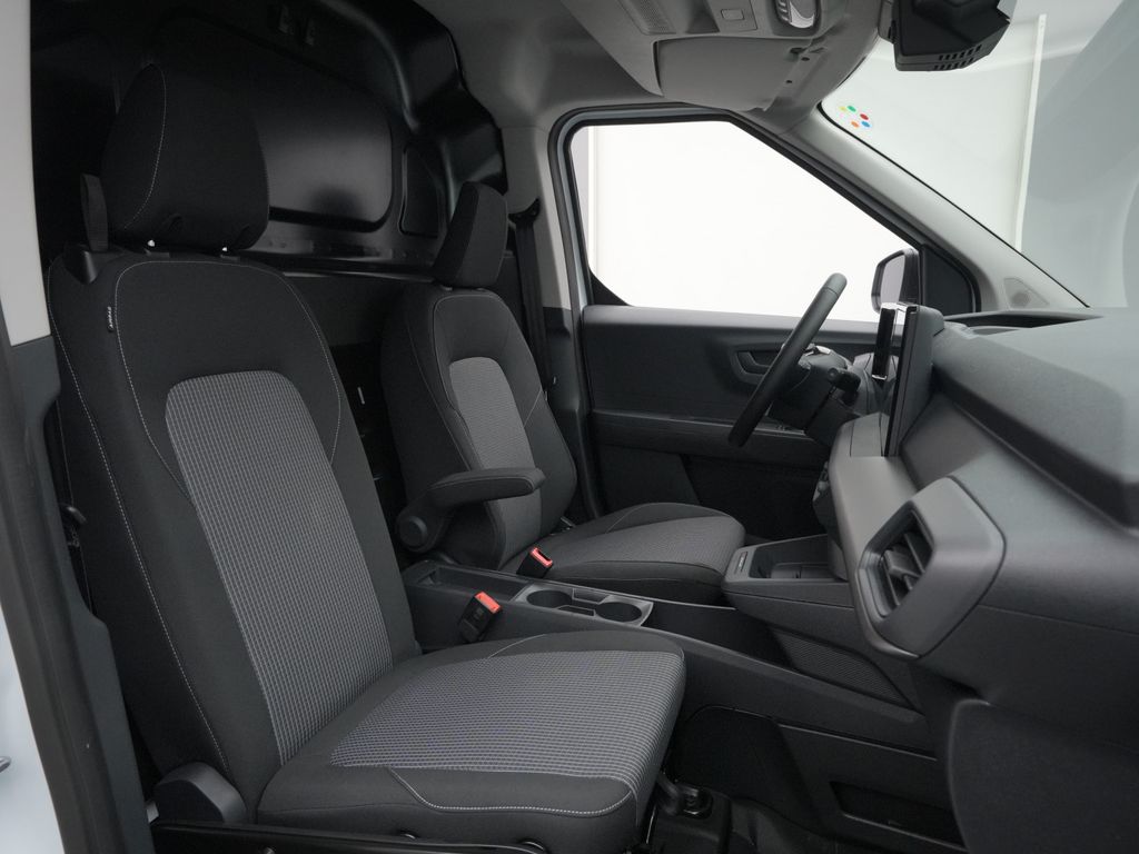 Ford Transit Courier 2025