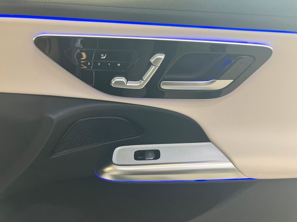 Mercedes-Benz E 300 2024