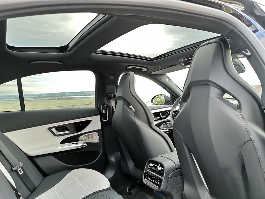 Mercedes-Benz E 53 AMG 2025