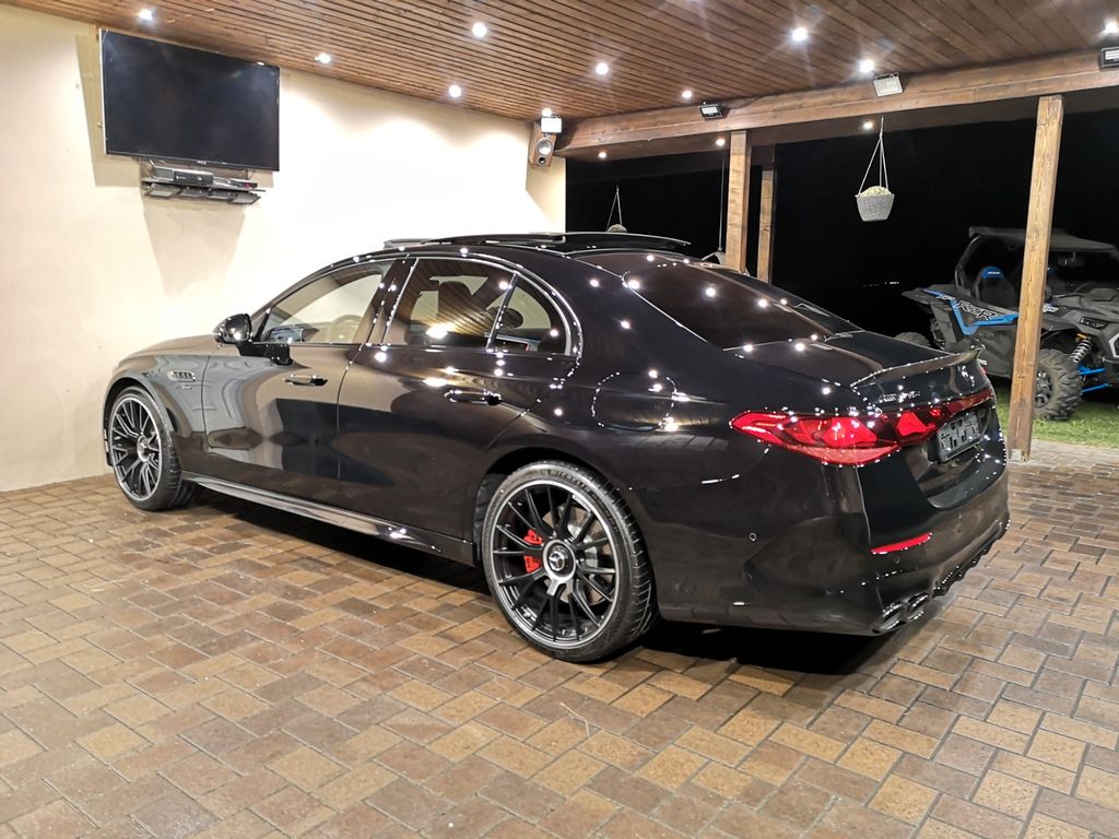 Mercedes-Benz E 53 AMG 2025