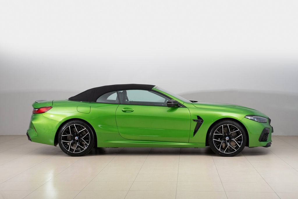BMW M8 2022