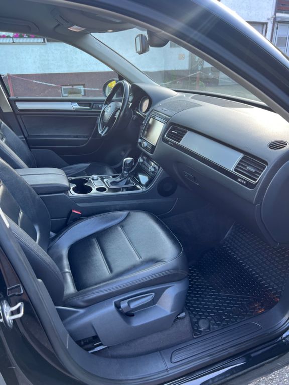 Volkswagen Touareg 2015