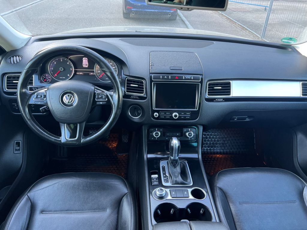 Volkswagen Touareg 2015