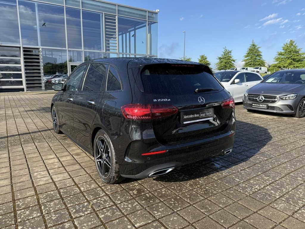 Mercedes-Benz B 220 2024