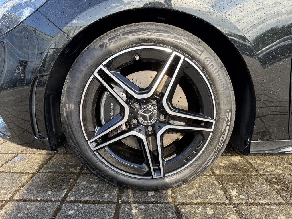 Mercedes-Benz B 220 2024