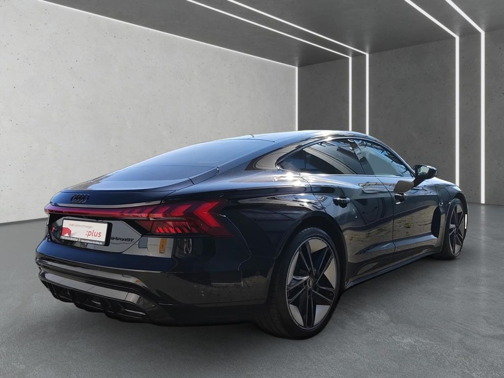 Audi RS e-tron GT 2021