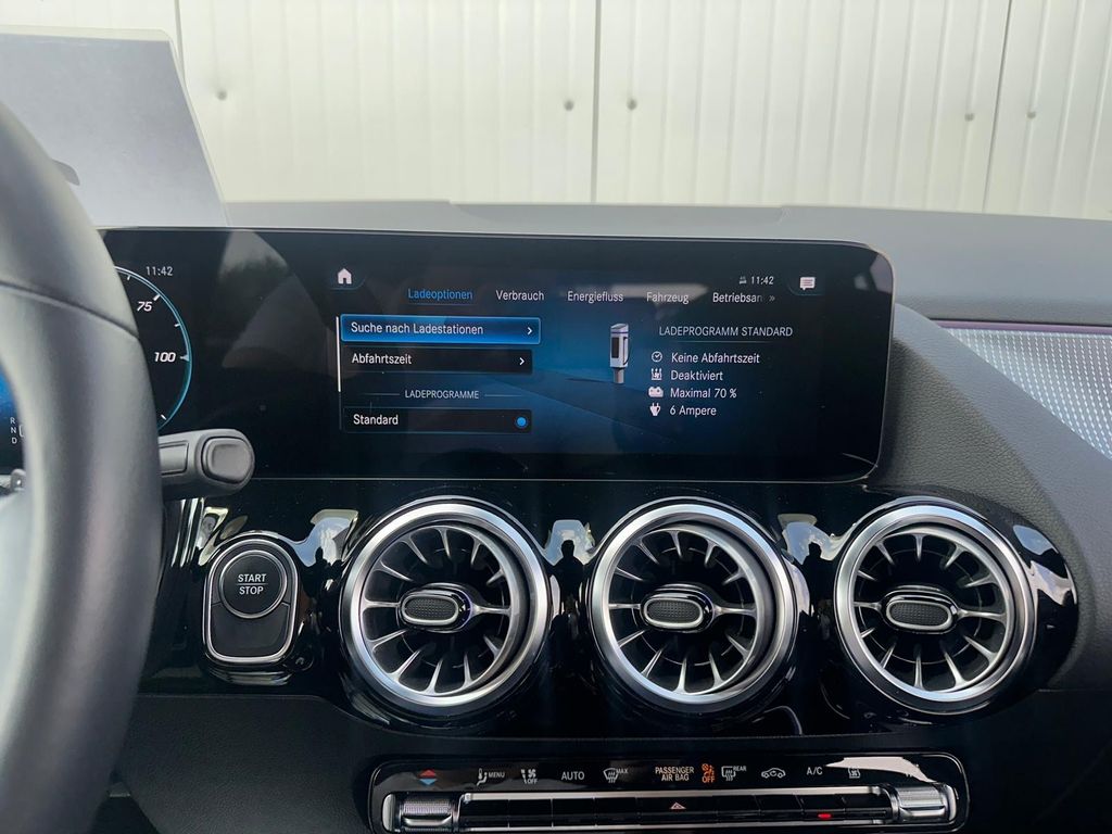 Mercedes-Benz EQA 2023