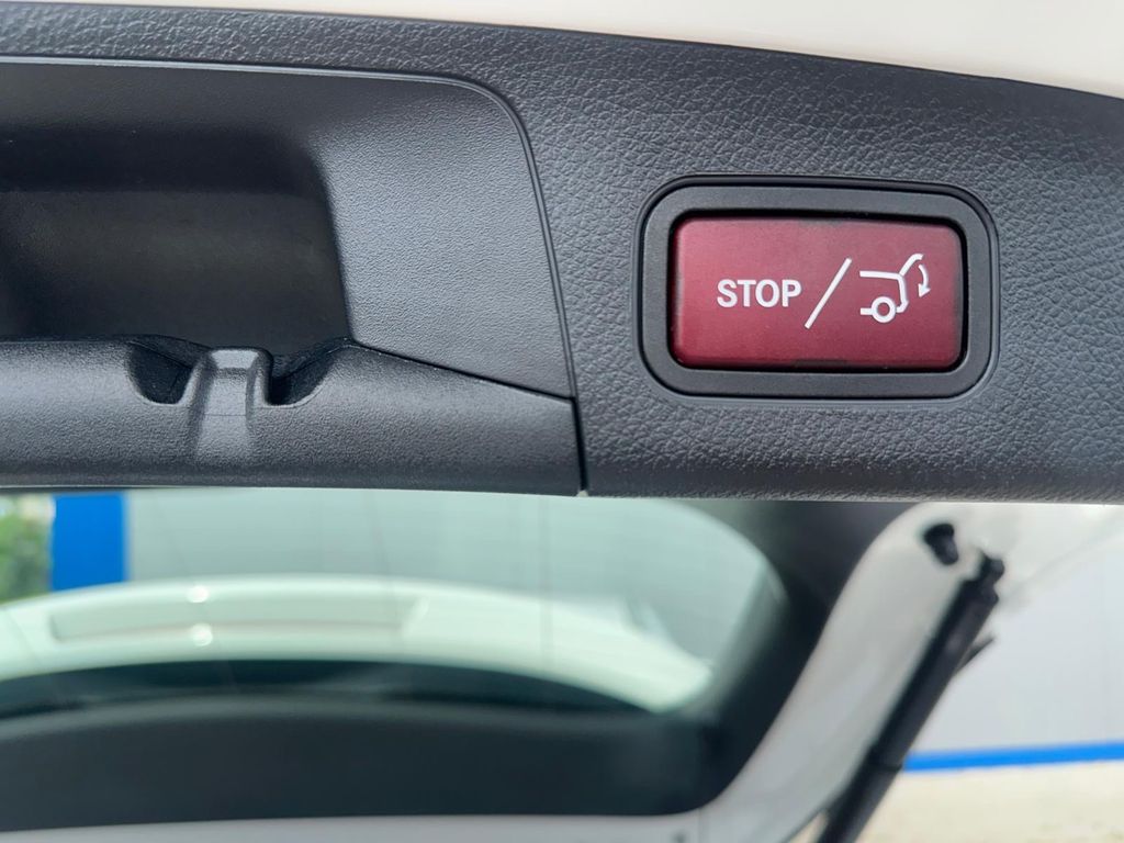 Mercedes-Benz EQA 2023