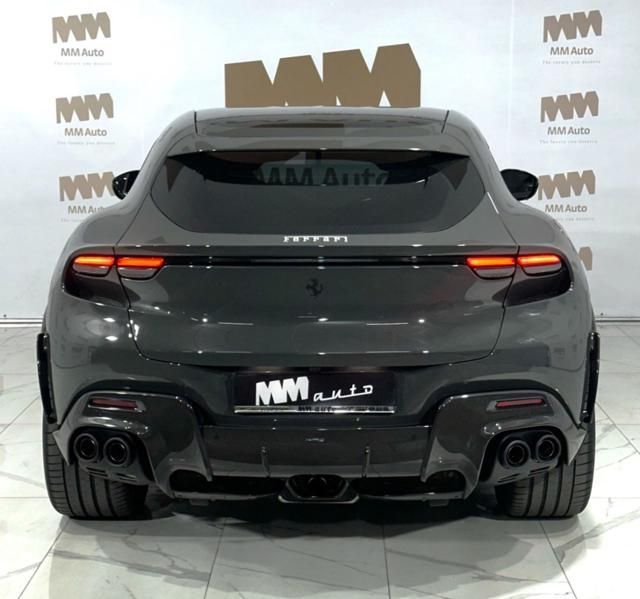 Ferrari Purosangue 2024