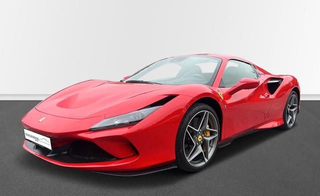 Ferrari F8 2021