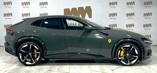 Ferrari Purosangue 2024