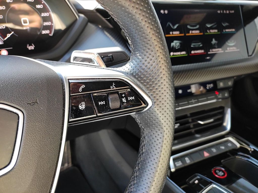 Audi RS e-tron GT 2021