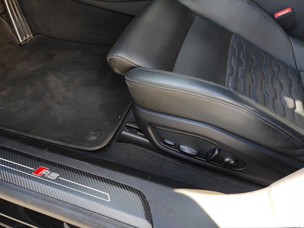 Audi RS e-tron GT 2021