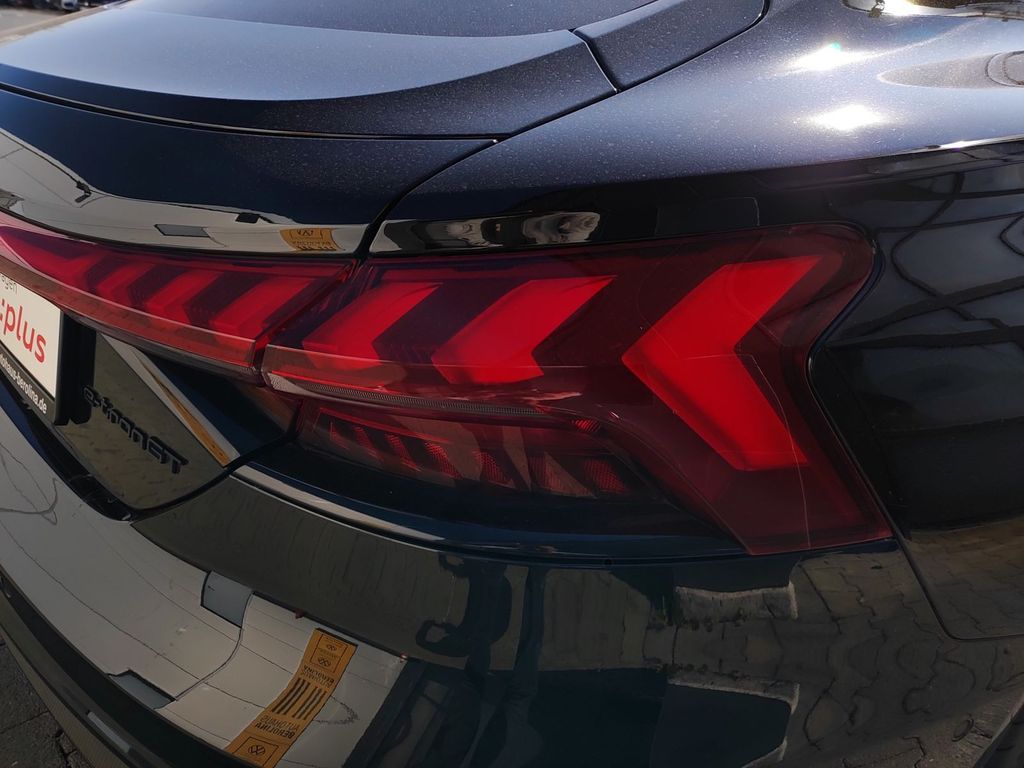 Audi RS e-tron GT 2021