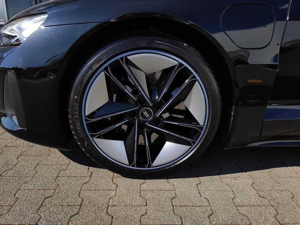 Audi RS e-tron GT 2021