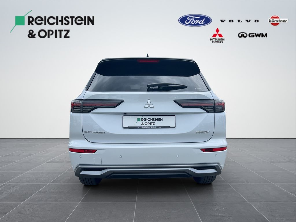 Mitsubishi Outlander 2025