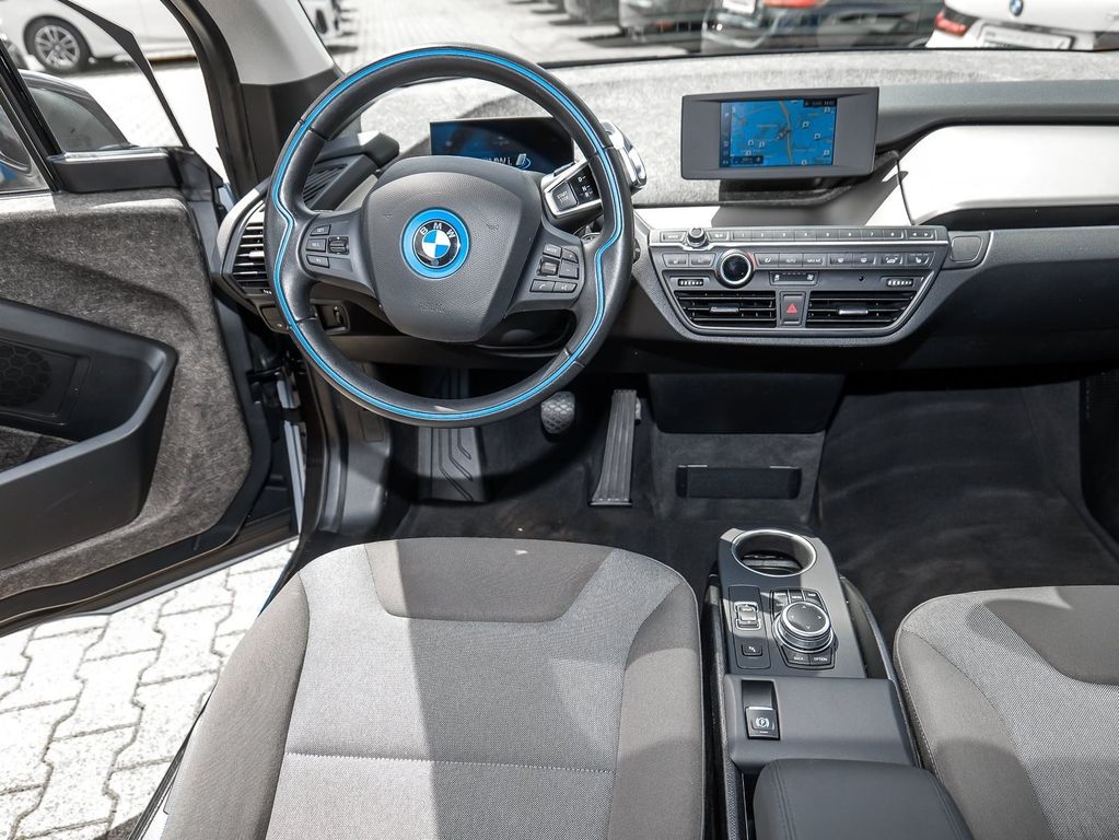 BMW i3 2022