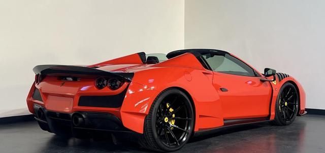 Ferrari F8 2021