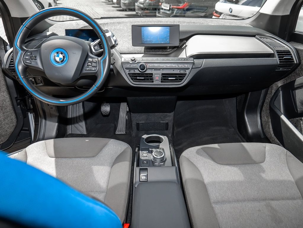 BMW i3 2022