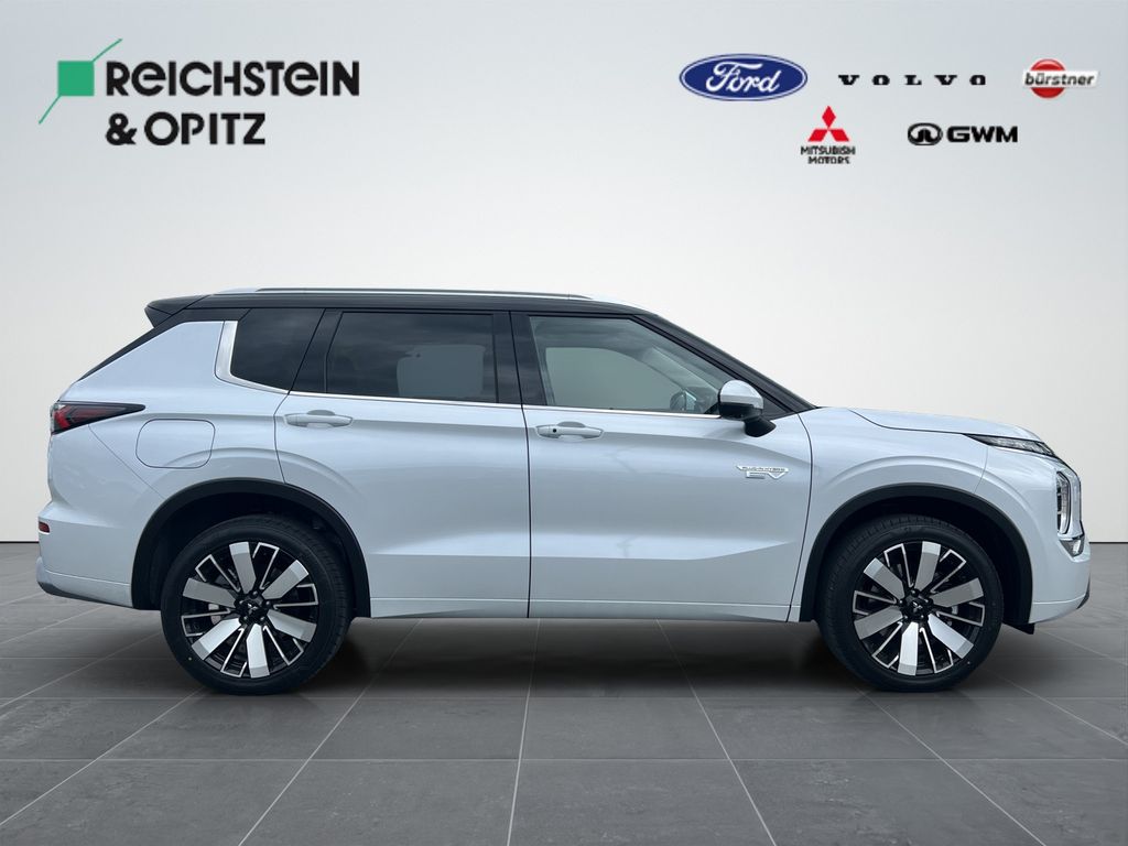 Mitsubishi Outlander 2025