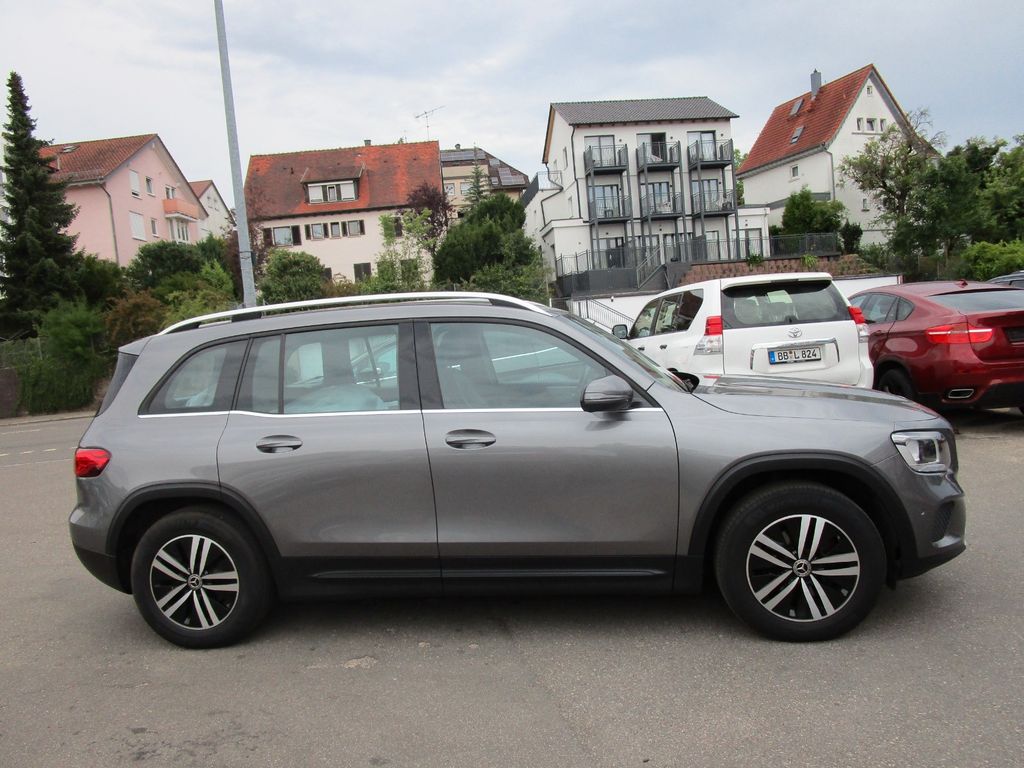 Mercedes-Benz GLB 180 2020