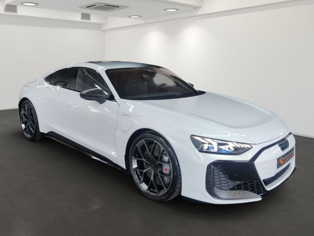 Audi RS e-tron GT 2024