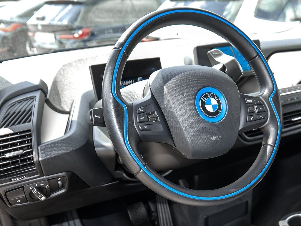 BMW i3 2022
