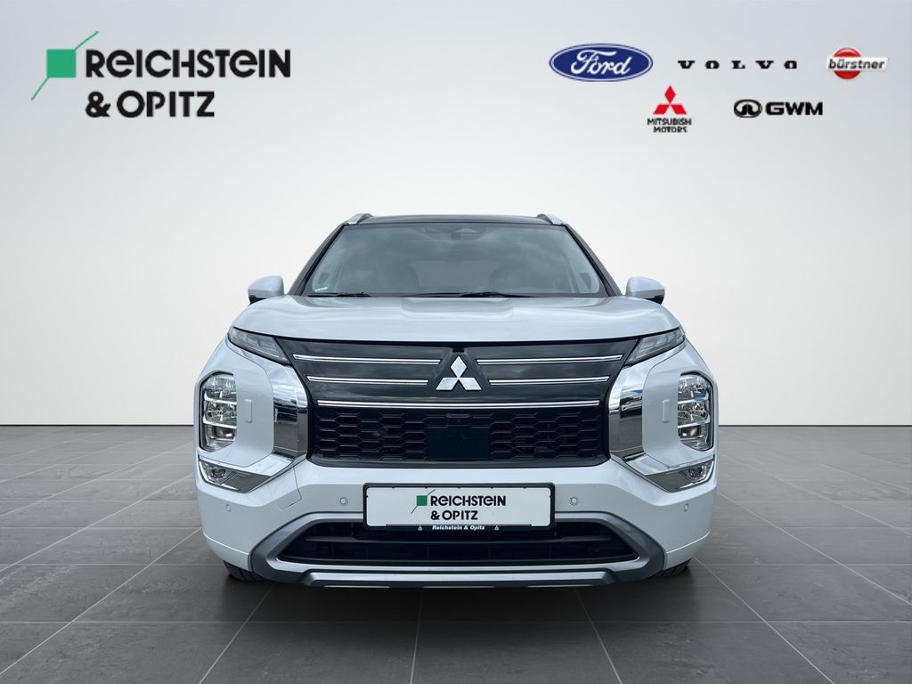 Mitsubishi Outlander 2025