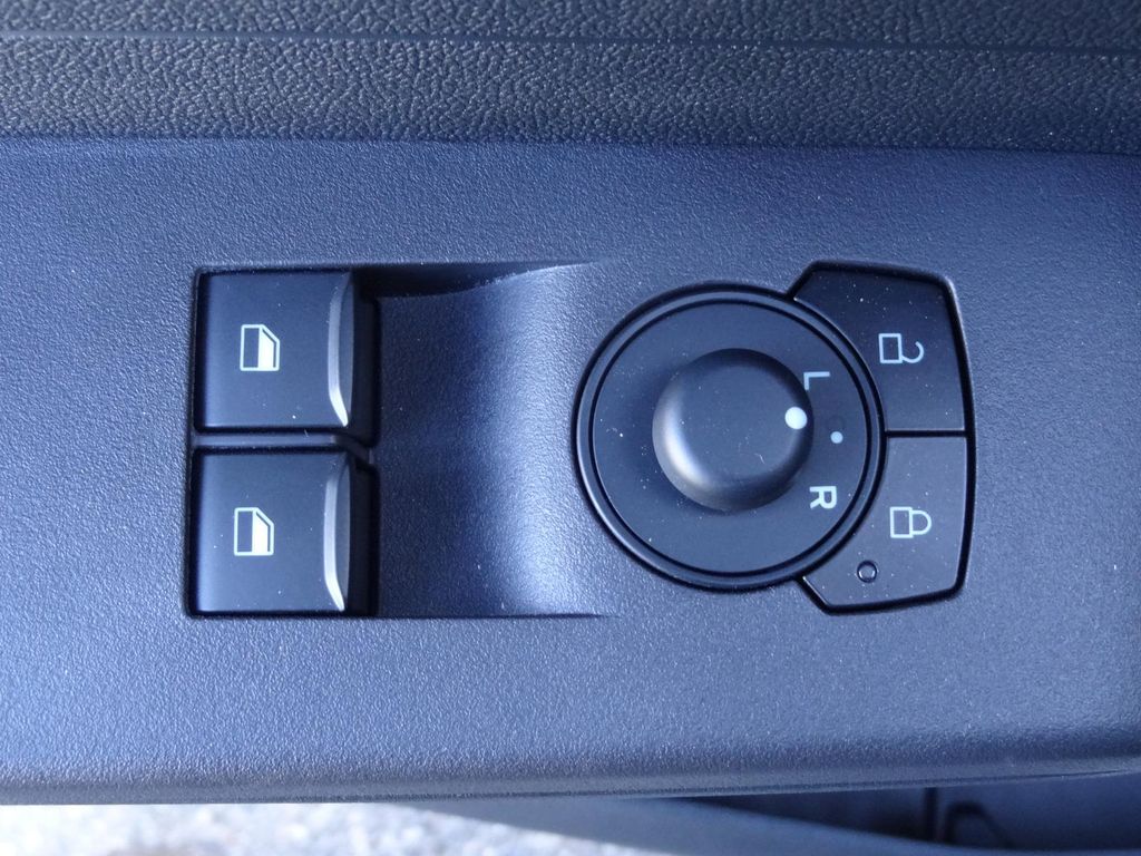 Ford Transit Courier 2025