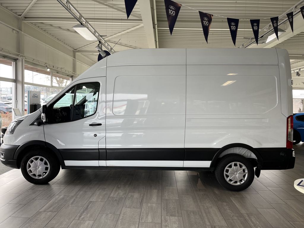 Ford Transit 2024
