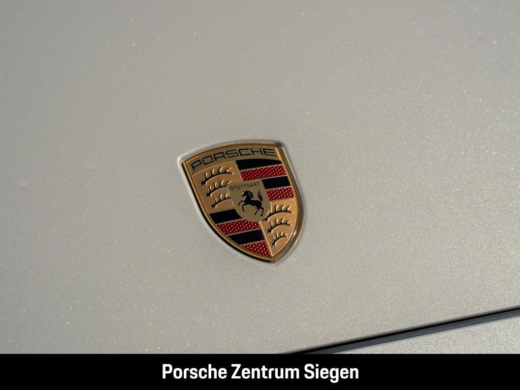 Porsche Cayenne 2025