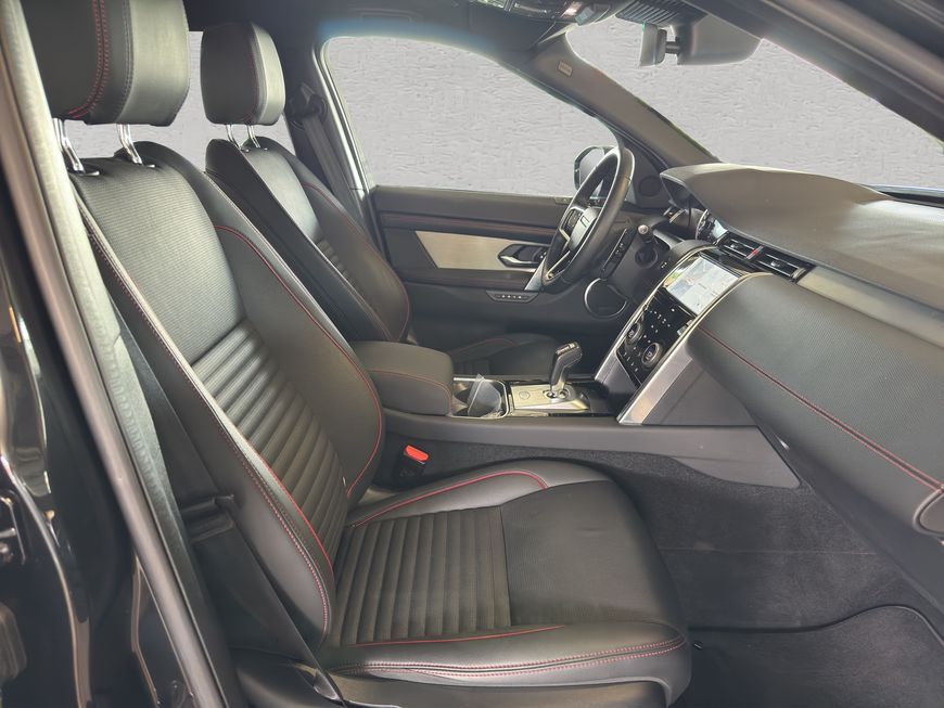 Land Rover Discovery Sport 2023