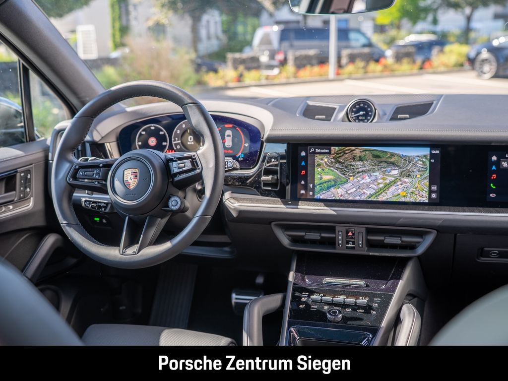 Porsche Cayenne 2025