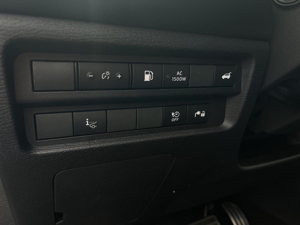 Mitsubishi Outlander 2025