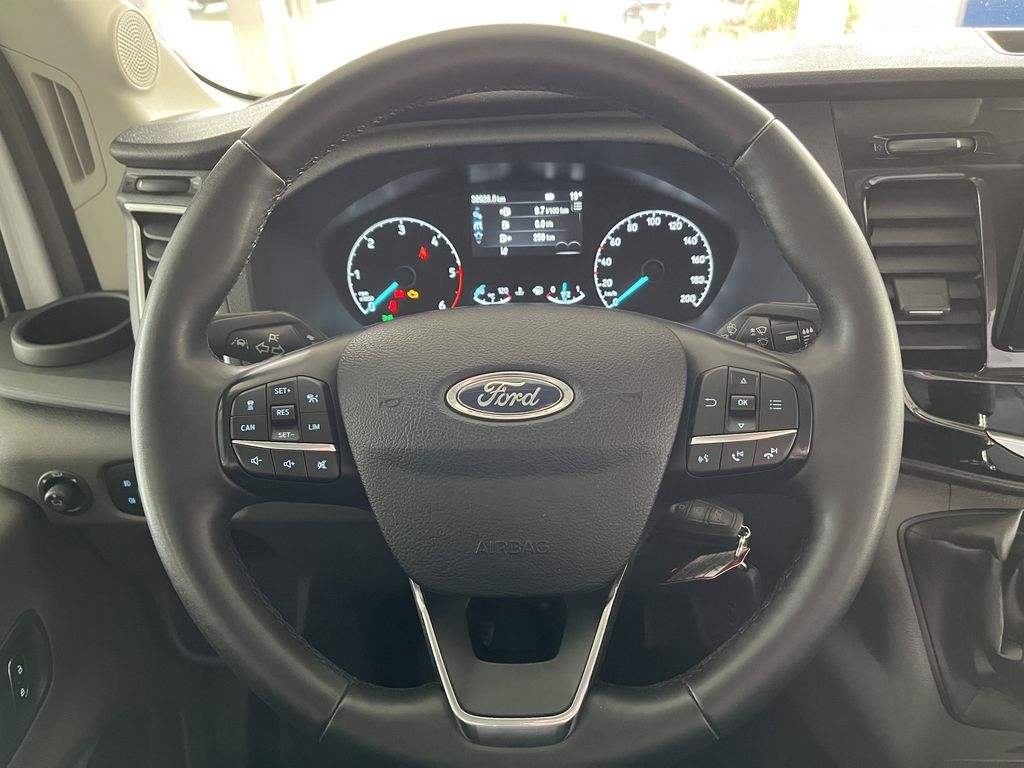 Ford Transit 2024