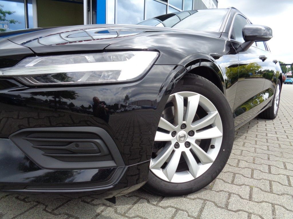 Volvo V60 2021