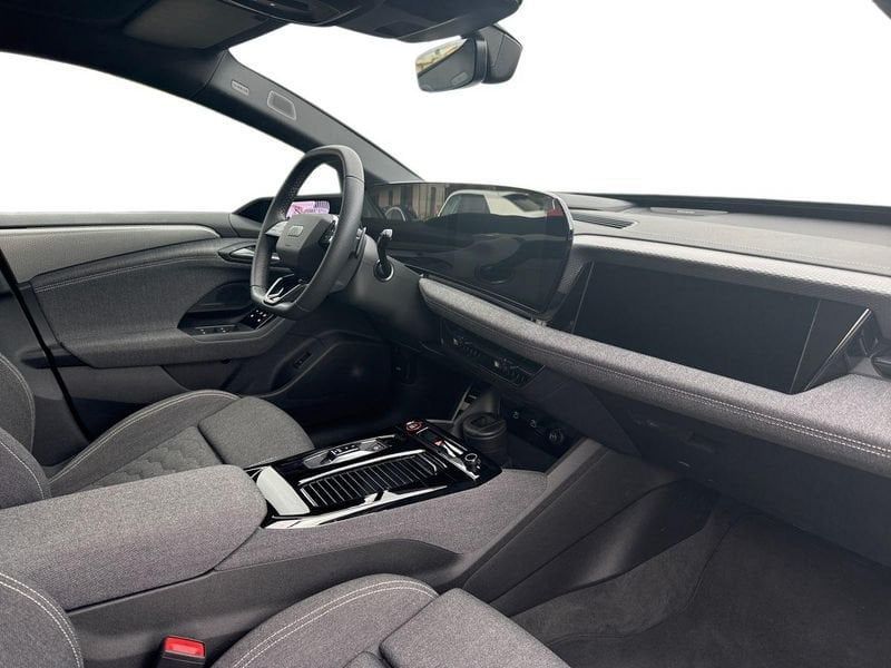 Audi e-tron 2025
