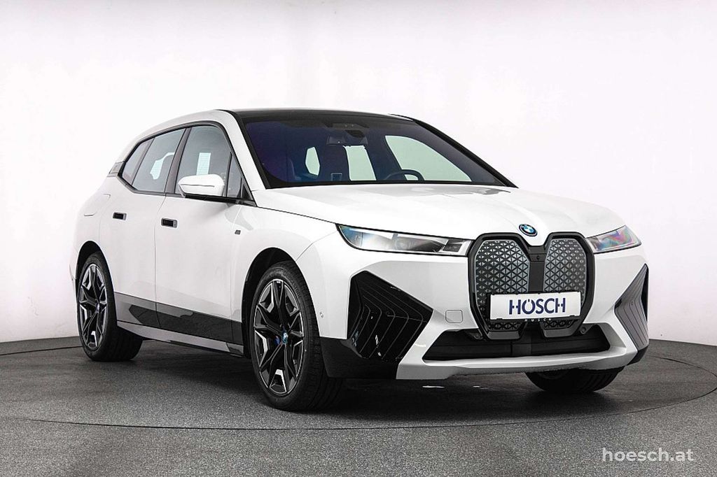 BMW iX 2023