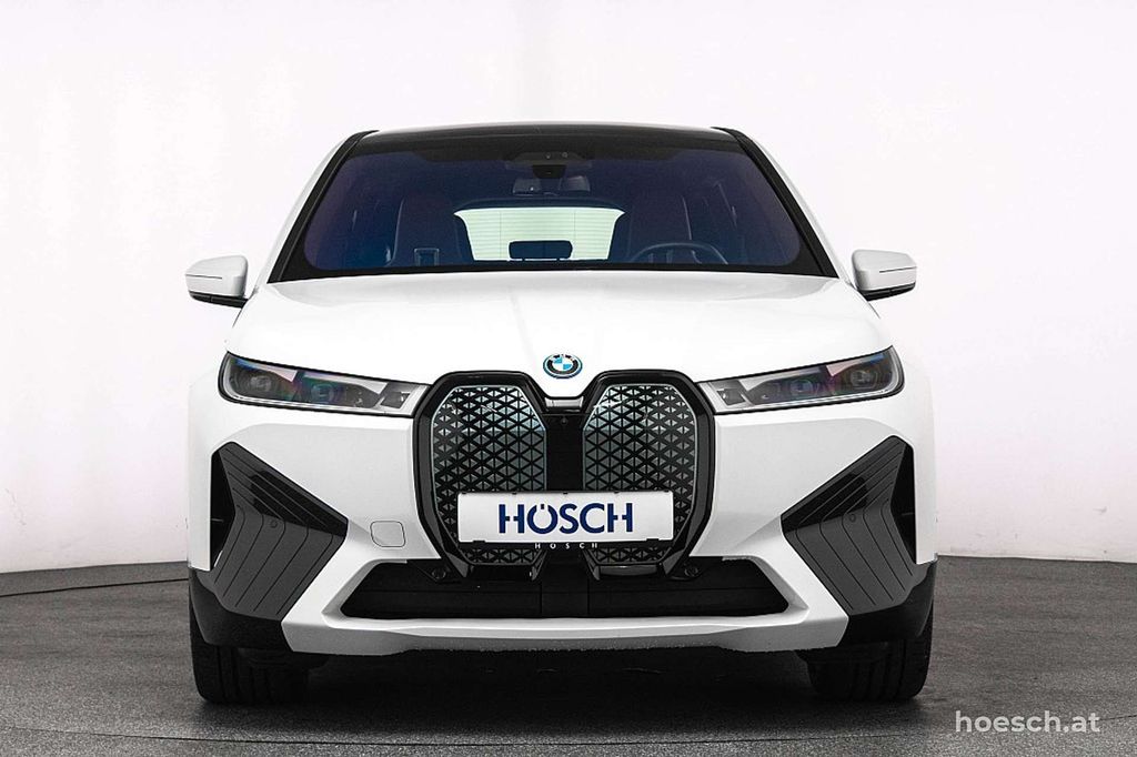 BMW iX 2023