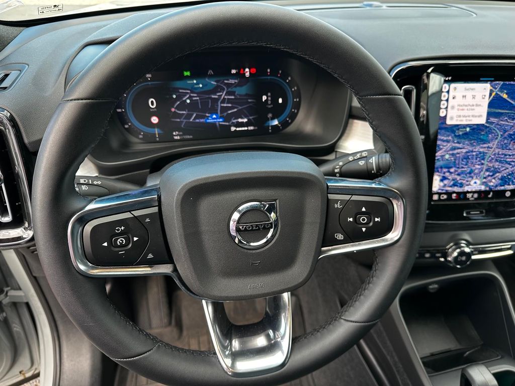 Volvo XC40 2024
