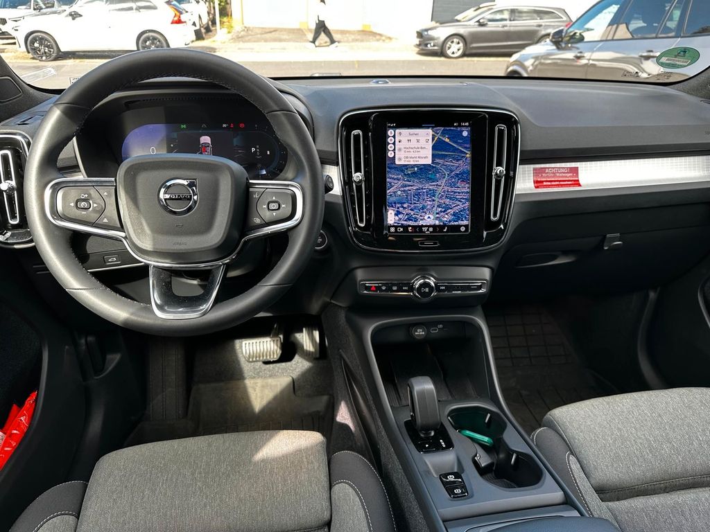 Volvo XC40 2024