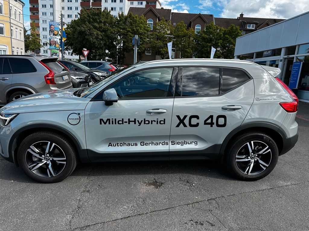Volvo XC40 2024