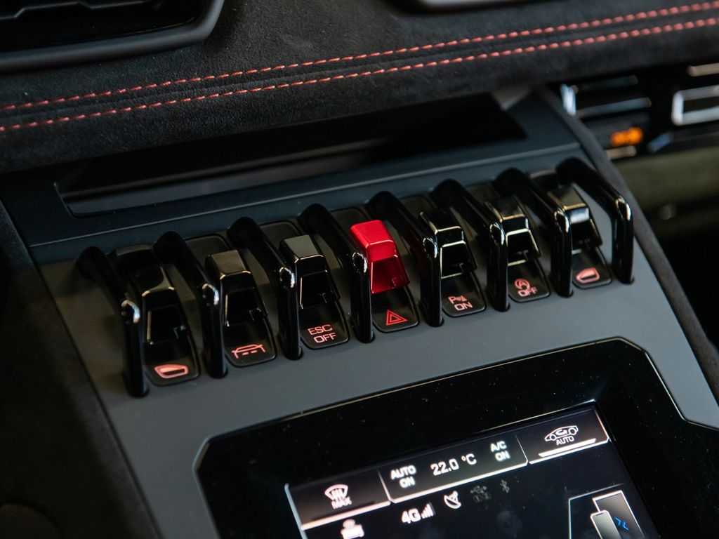 Lamborghini Huracán 2024