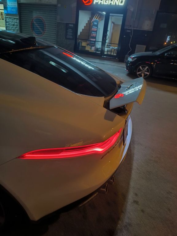 Jaguar F-Type 2020