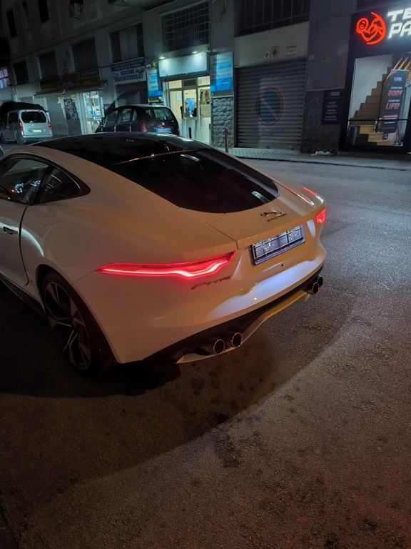 Jaguar F-Type 2020