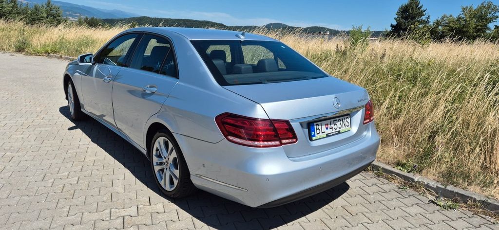 Mercedes-Benz E 200 2015
