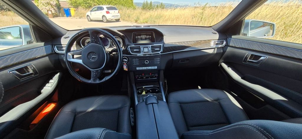 Mercedes-Benz E 200 2015