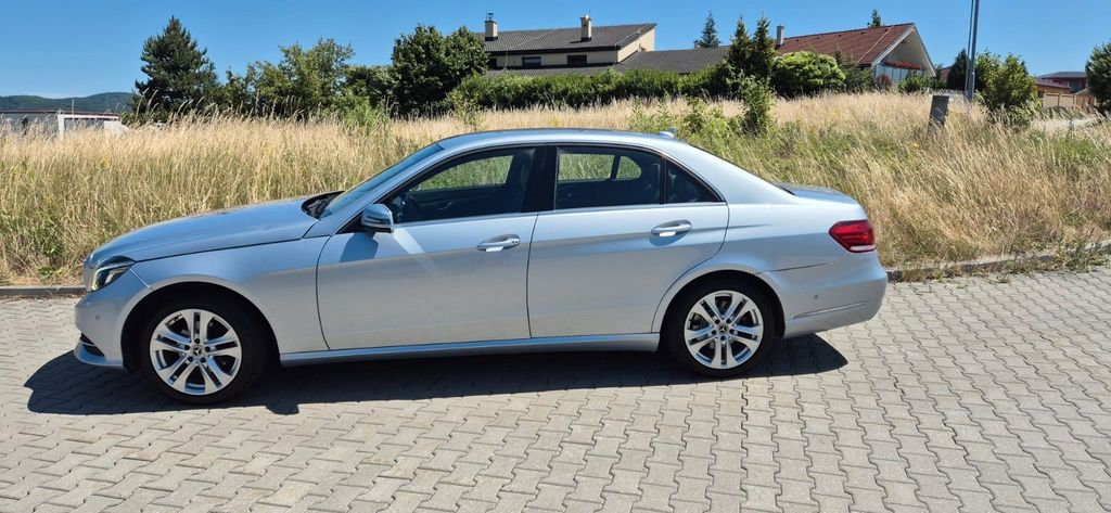 Mercedes-Benz E 200 2015