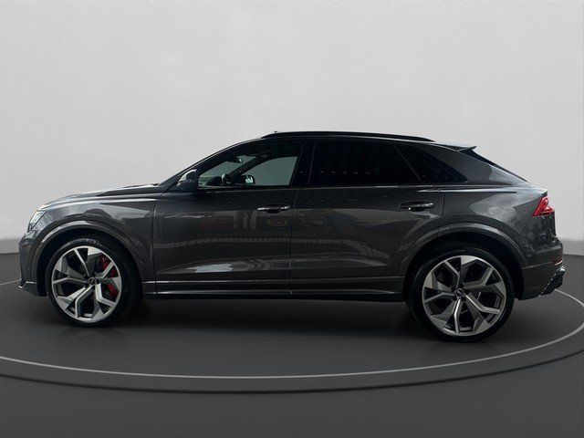 Audi RSQ8 2021