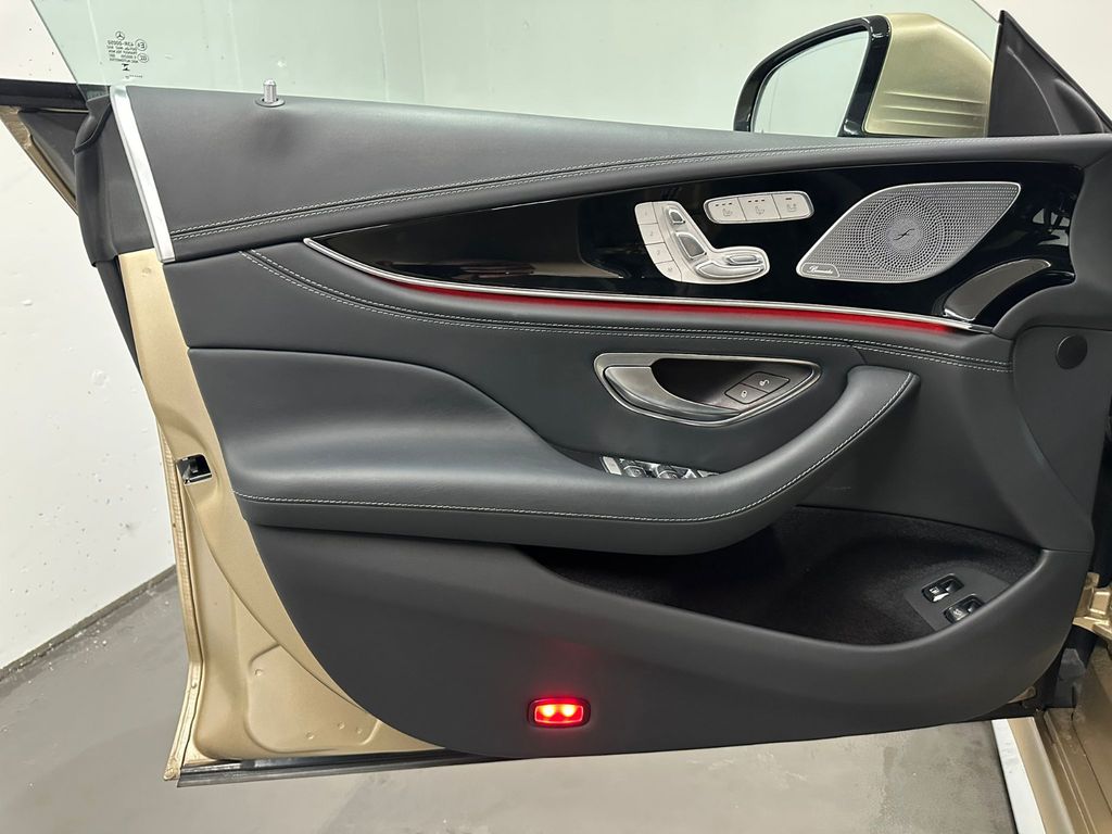 Mercedes-Benz AMG GT 2023